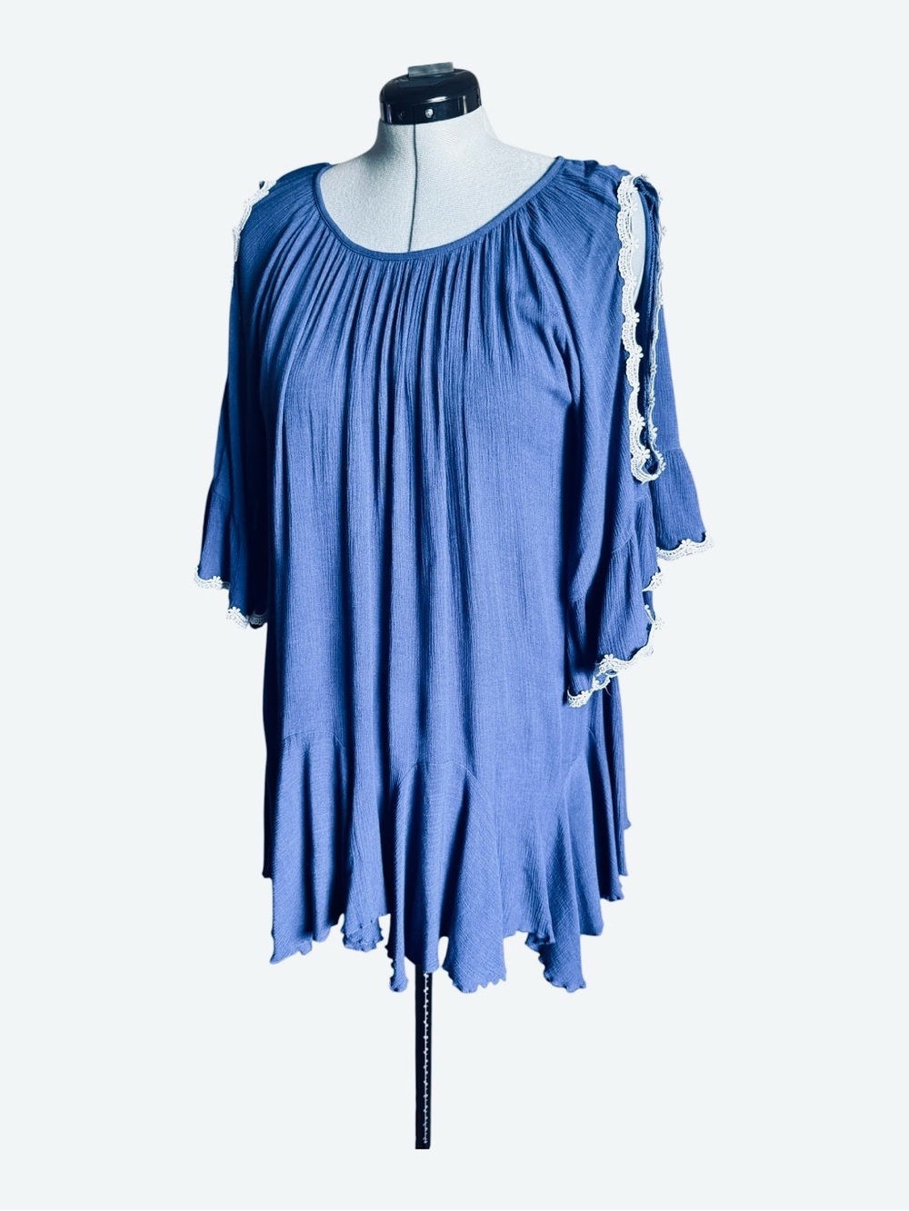 Paisley Vine Blue Cold-Shoulder Ruffle Trim Oversized Boho Tunic Top - Picture 2 of 9